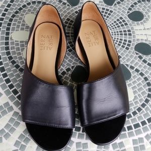 Leather black shoes like new!